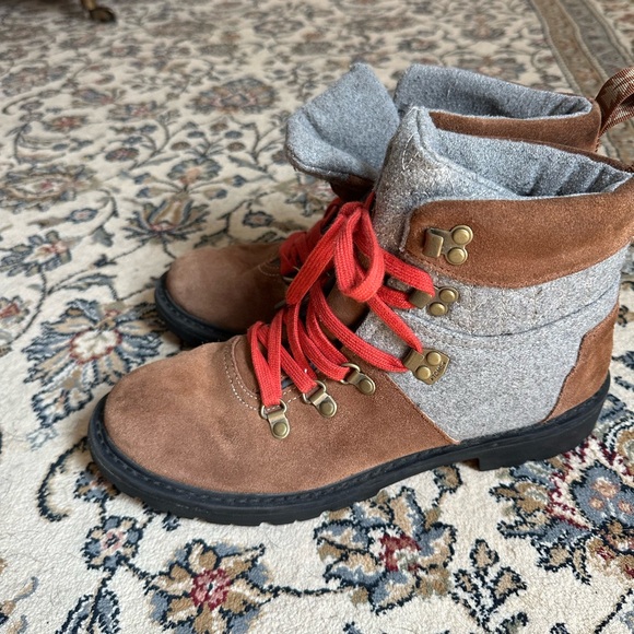 TOMS women’s Summit Hiking boots - Picture 1 of 7